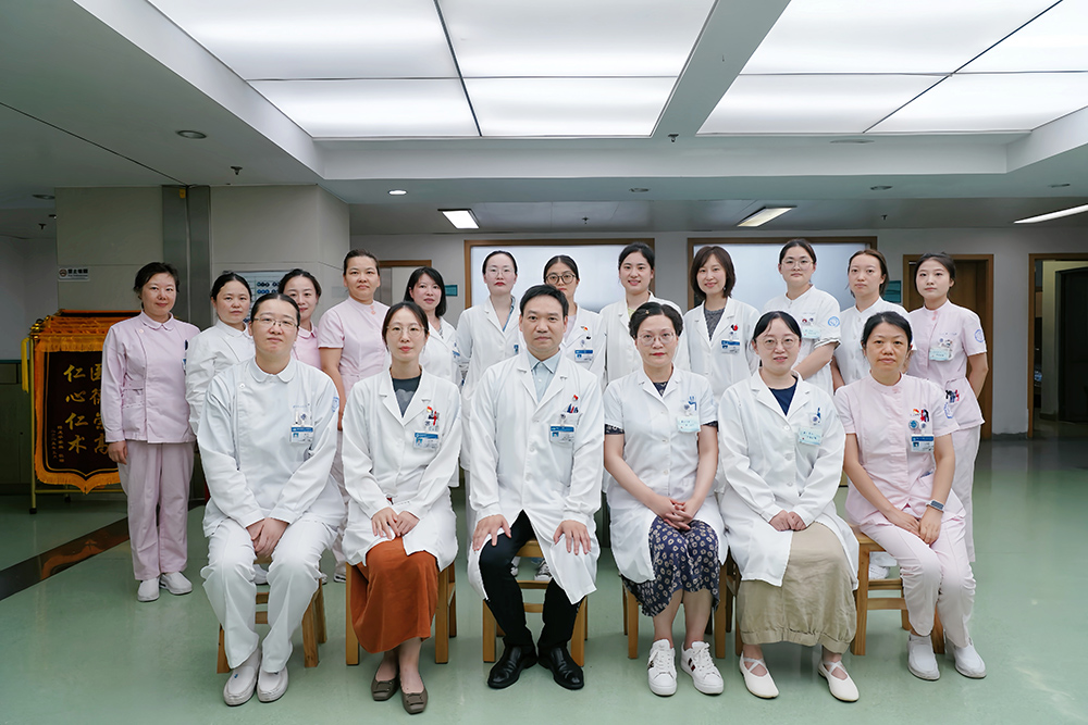 风湿科免疫科合照.jpg 风湿科免疫科合照.jpg