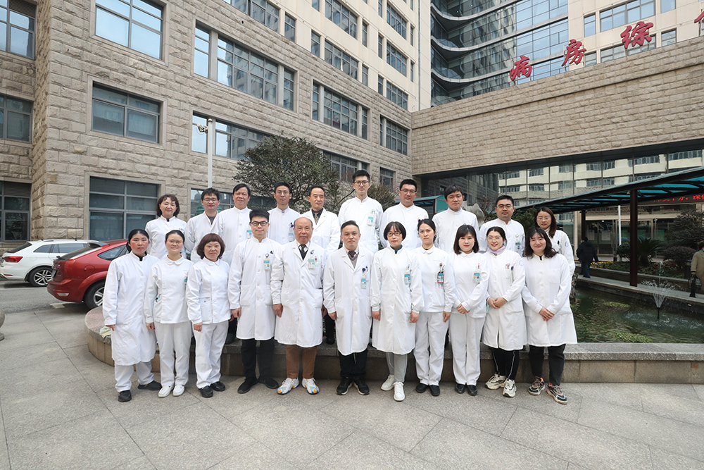 口腔科科室合影.jpg 口腔科科室合影.jpg